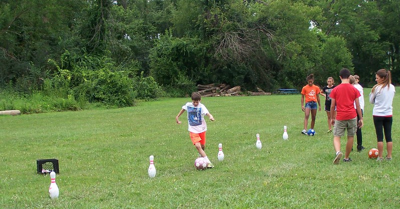 soccer dribbling